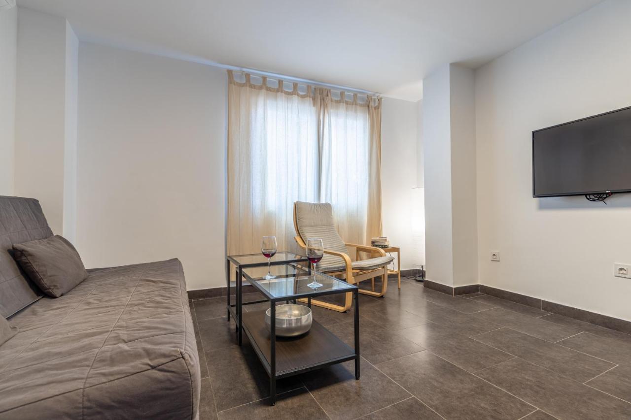 Fun Building Duplexes By Homeabout Malaga Bagian luar foto