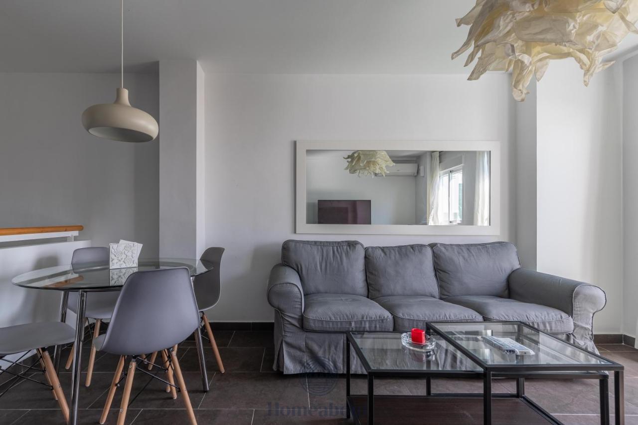 Fun Building Duplexes By Homeabout Malaga Bagian luar foto