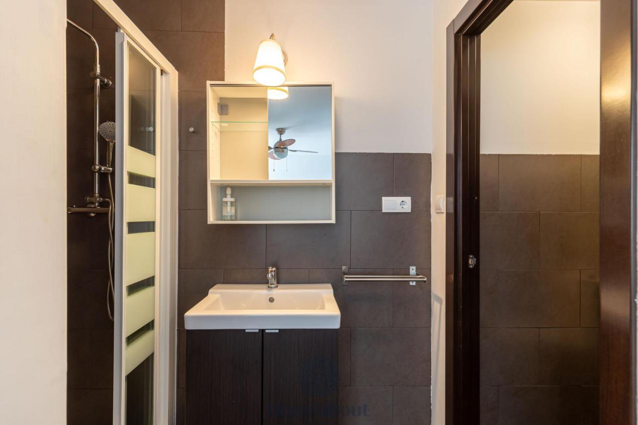Fun Building Duplexes By Homeabout Malaga Bagian luar foto